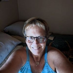 Meet your Posher, Carol